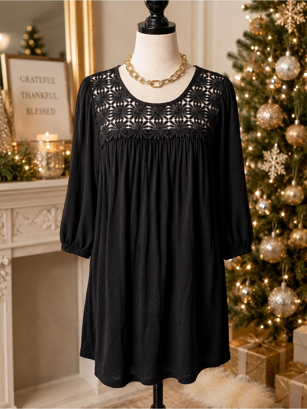 Karen Kane Plus 1X Black Floral Lace Yoke Tunic Top 3/4 Sleeve